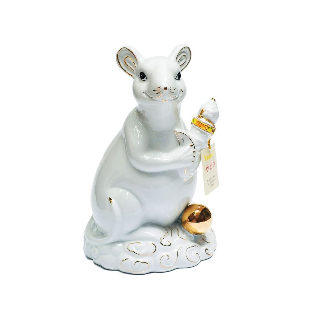 Rượu chuột sứ Nhật