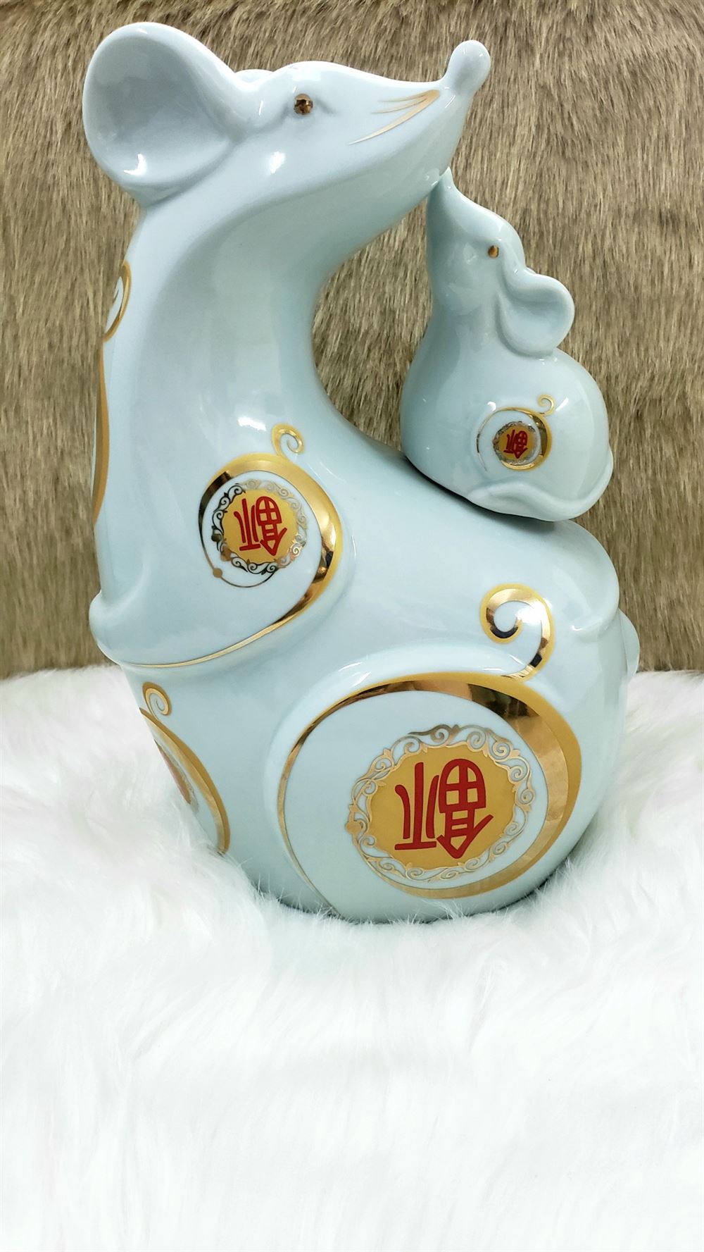 Rượu chuột sứ - Siêu phẩm Hakushu 2020