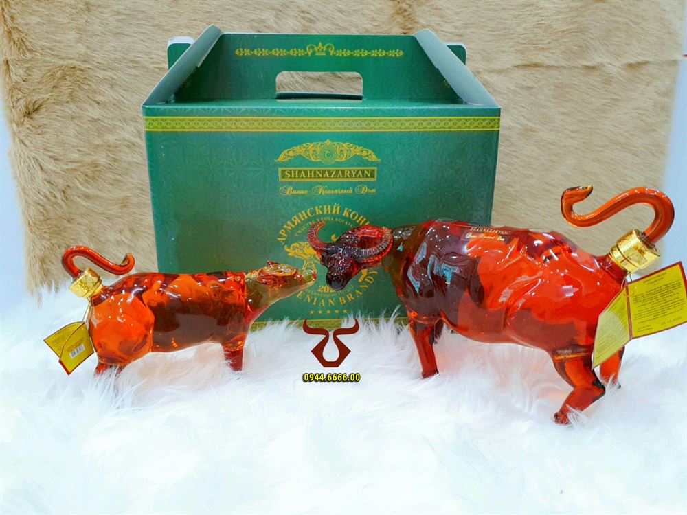 Rượu con Tr&acirc;u Nga Shahnazaryan - Tr&acirc;u Việt Nam