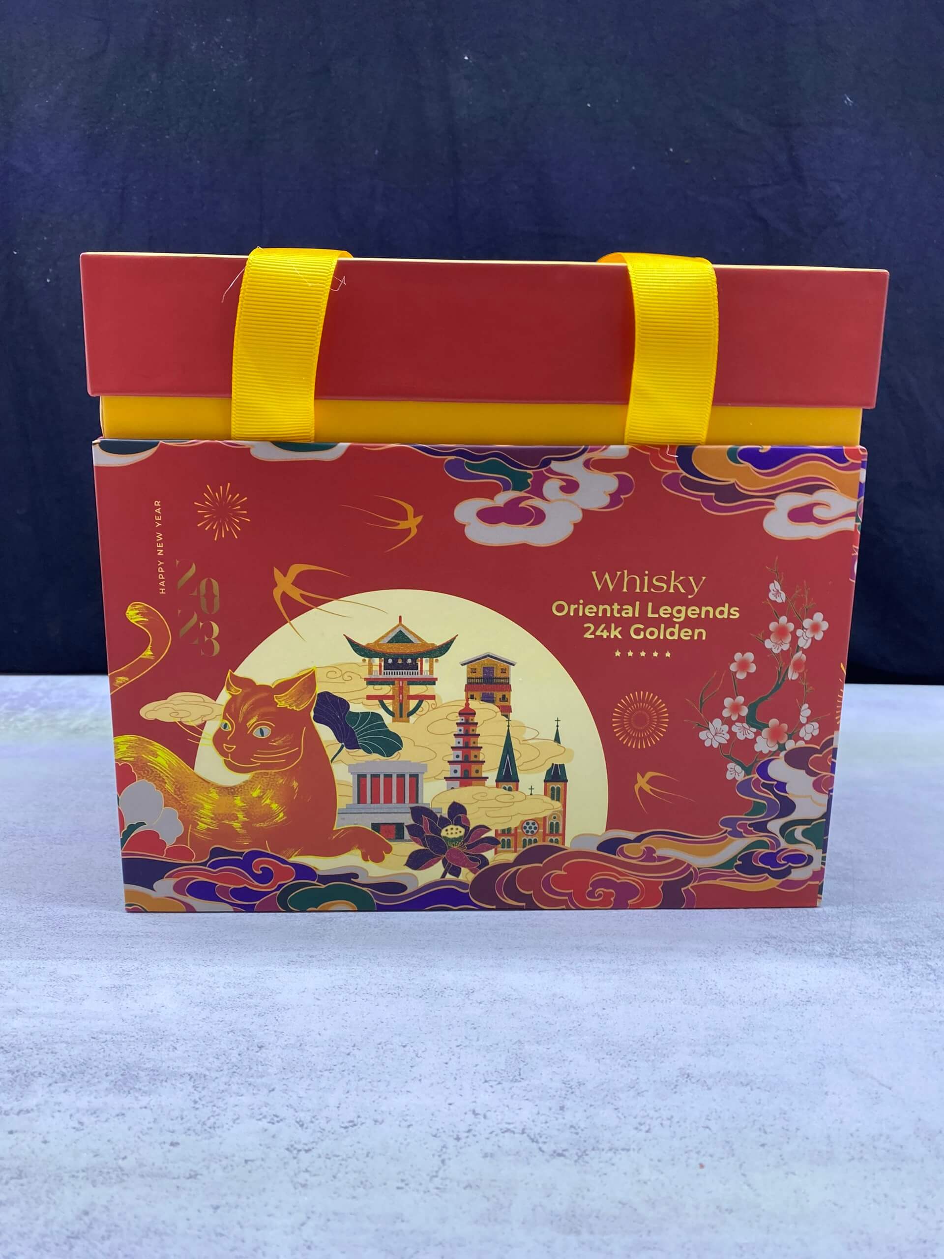 Rượu Mèo Nga Vảy Vàng Cao Cấp