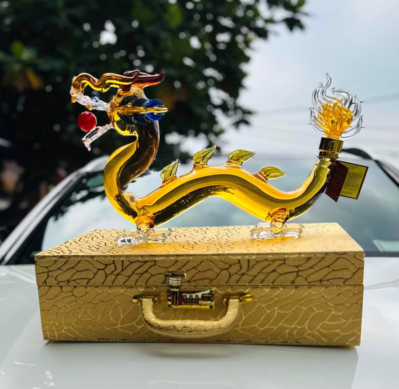 Rượu Con Rồng Thủy Tinh Nga